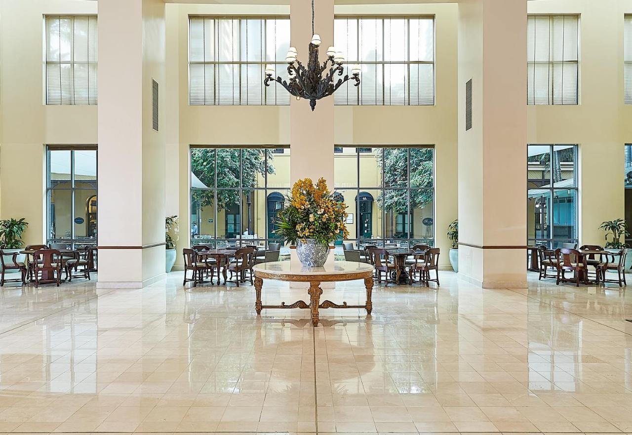 Отель Stamford Plaza Брисбен Экстерьер фото Lobby
